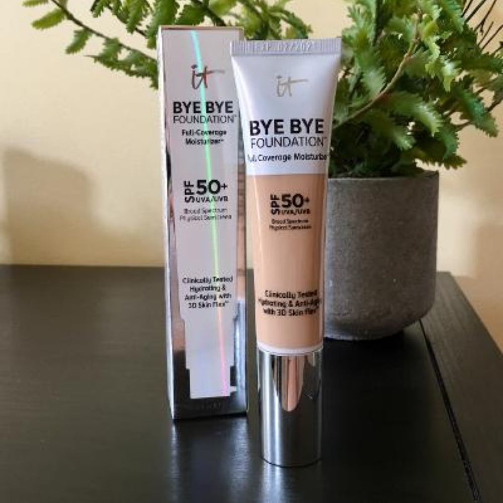 Bye Bye Foundation Full- Coverage Moisturizer
